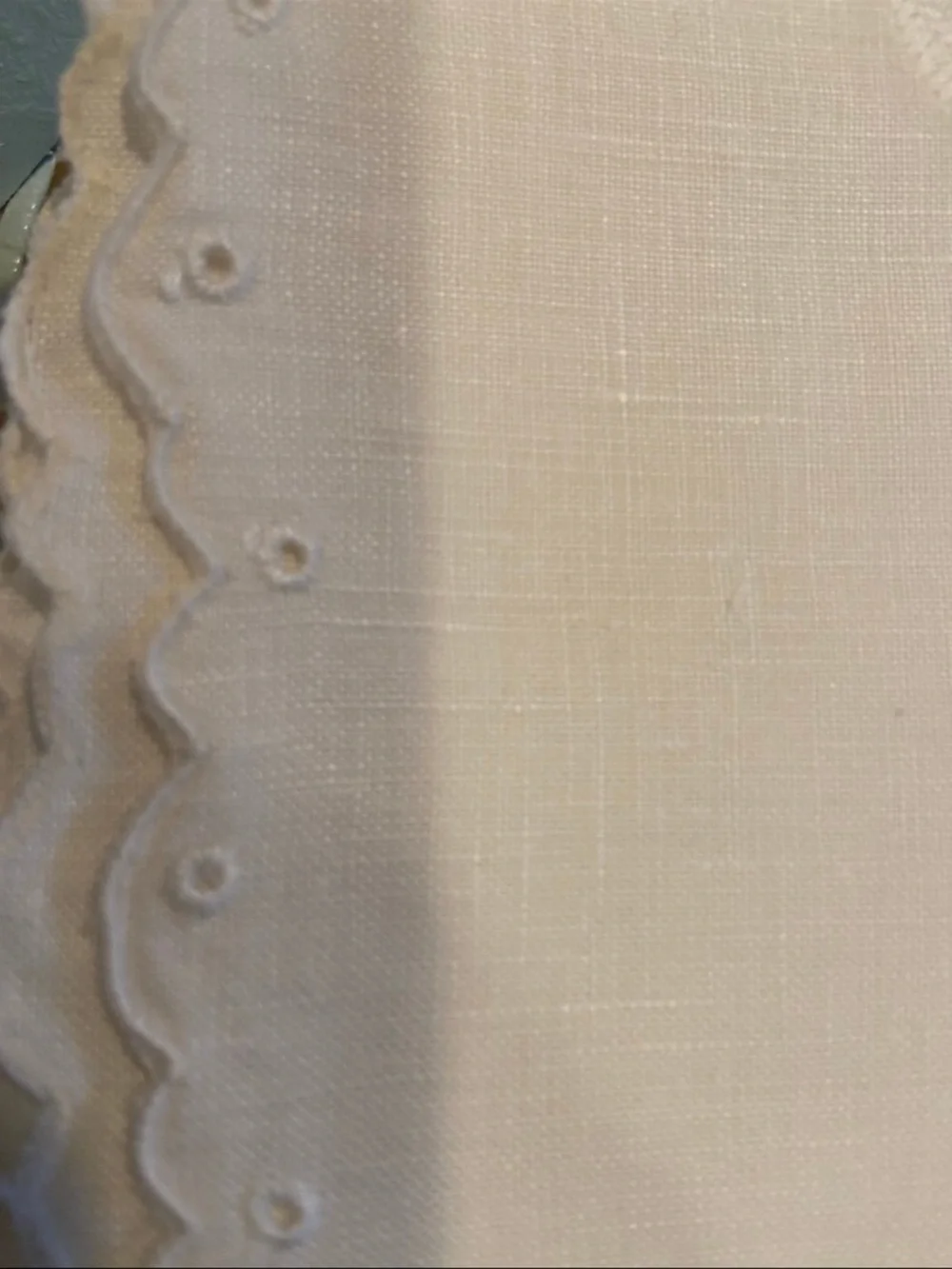 Gorgeous Vintage White Embroidered Bath Towels Set - in italian ‘his&hers’